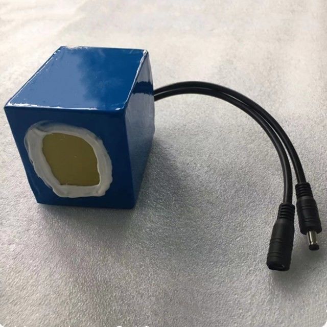 بسته باتری لیتیوم یونی 14.8 ولتی 18650 Icr18650-4s4p 8800mah برای روشنایی صحنه LED