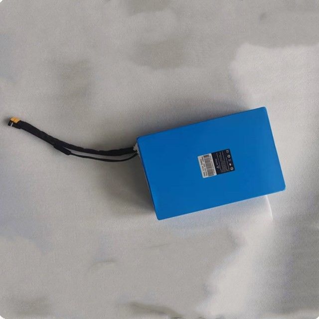 بسته باتری لیتیوم 18650 13S10P 48v 30ah بسته باتری برای دوچرخه های الکتریکی