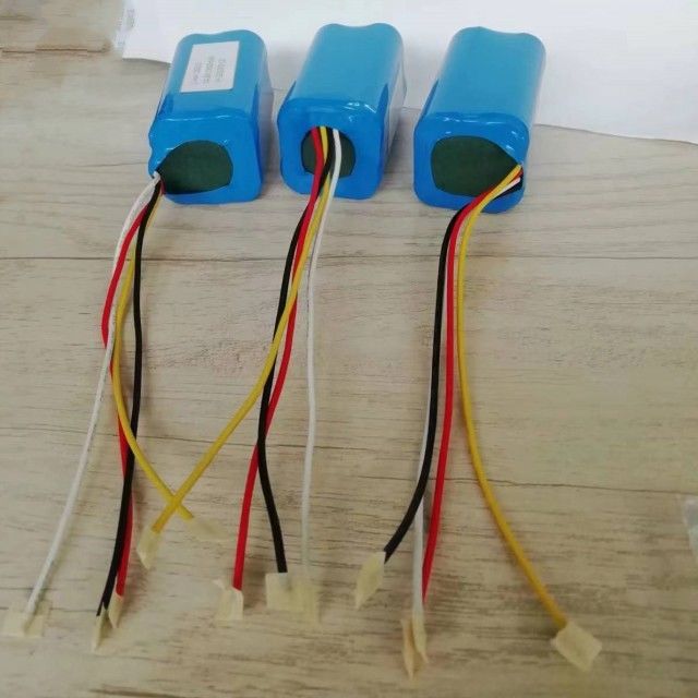 بسته باتری سفارشی 14.8v 2200mah 18650 سلول 4s1p با BMS برای جاروبرقی