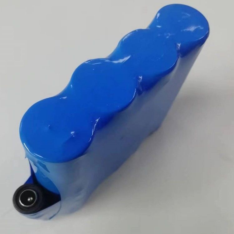4 سلول 21700 7.4 ولت باتری بسته 10000mah 2pcs در سری 2 در موازی با Dc5.5x2.1mm فلک زنانه
