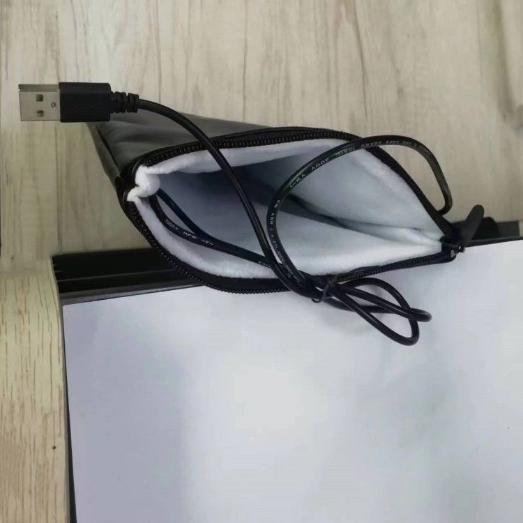 سايز 30x20 سانتي متري با پلاگ USB براي پنير