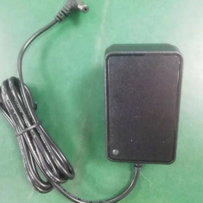 شارژر باتری 12 ولت 2A US پلگ DC Bend Head 90° 2.1mm Barrel Jack دو آمپر