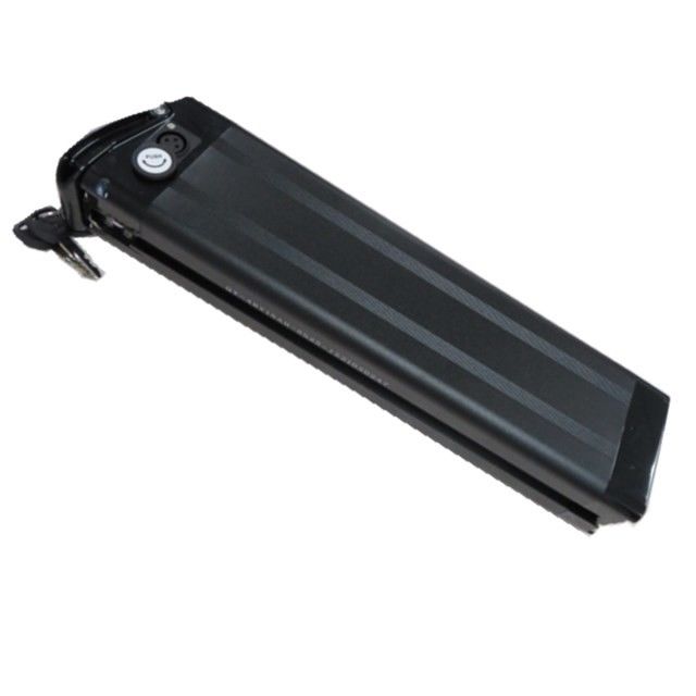 بسته باتری ماهی نقره ای 48V 15Ah برای Ebike با پورت شارژ 3P Cannon Head